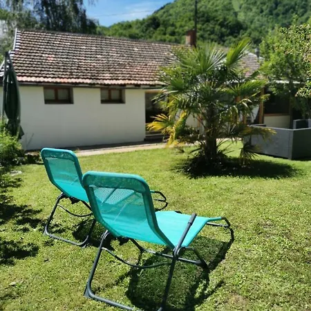 La Charmeuse